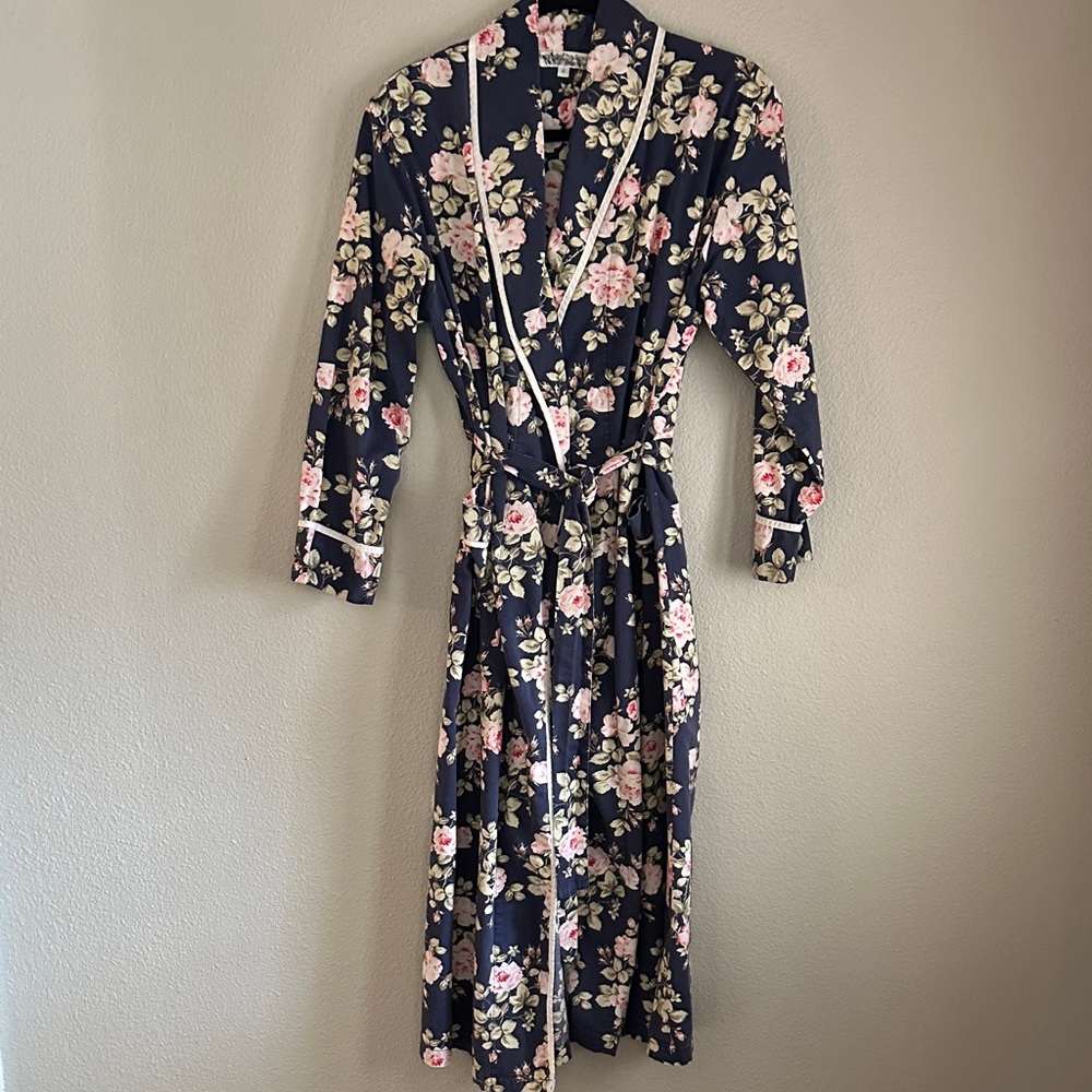 Floral Women's Long Cotton Robe - Navy and Pink